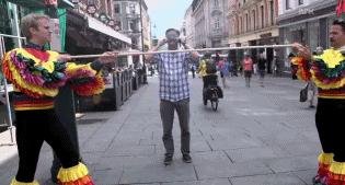 手上能治百病的是哪一个穴位,艾灸哪个穴位能让血管通畅