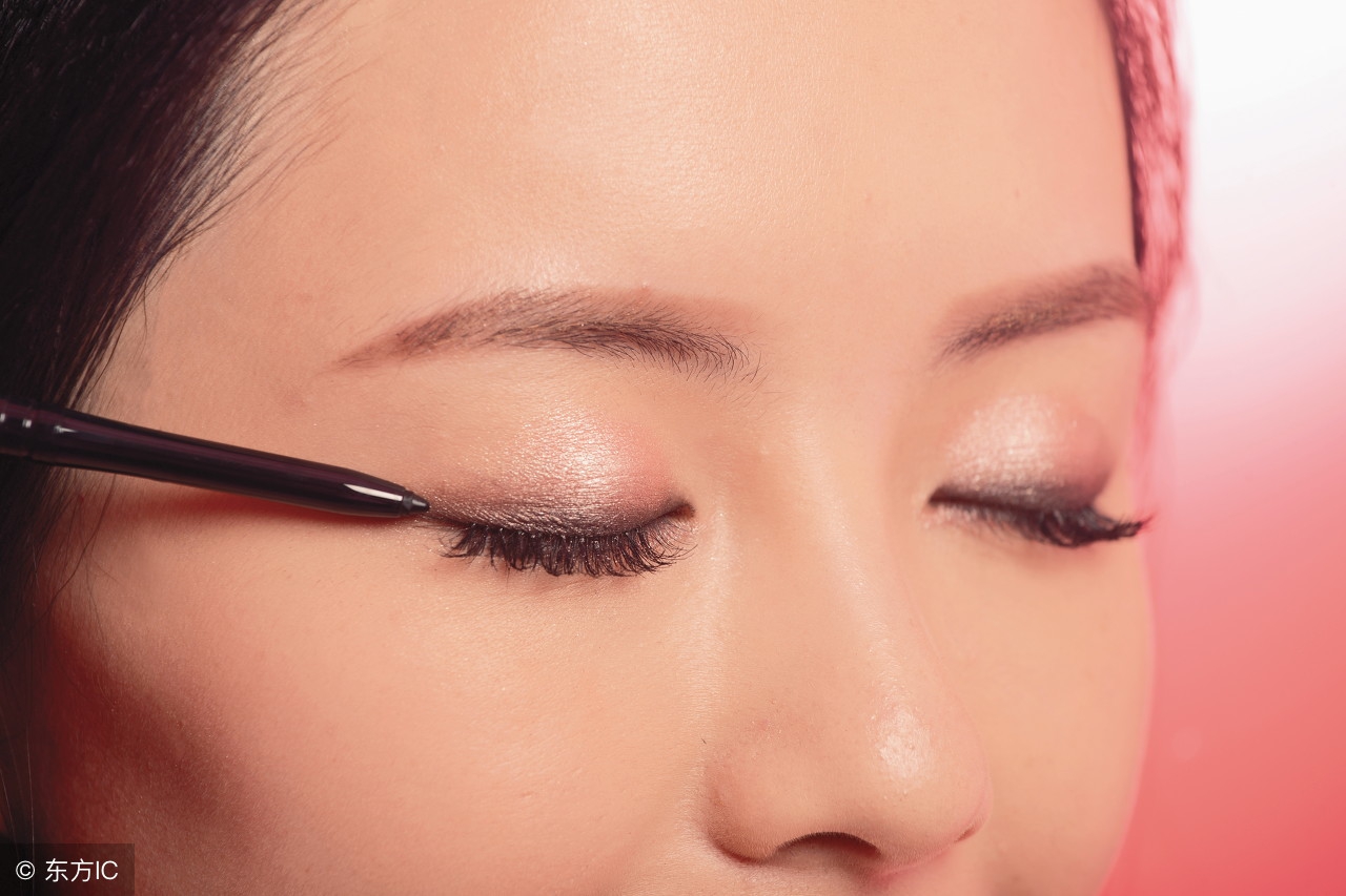 不会画眼线笨方法,不会画眼线怎么做眼线好看