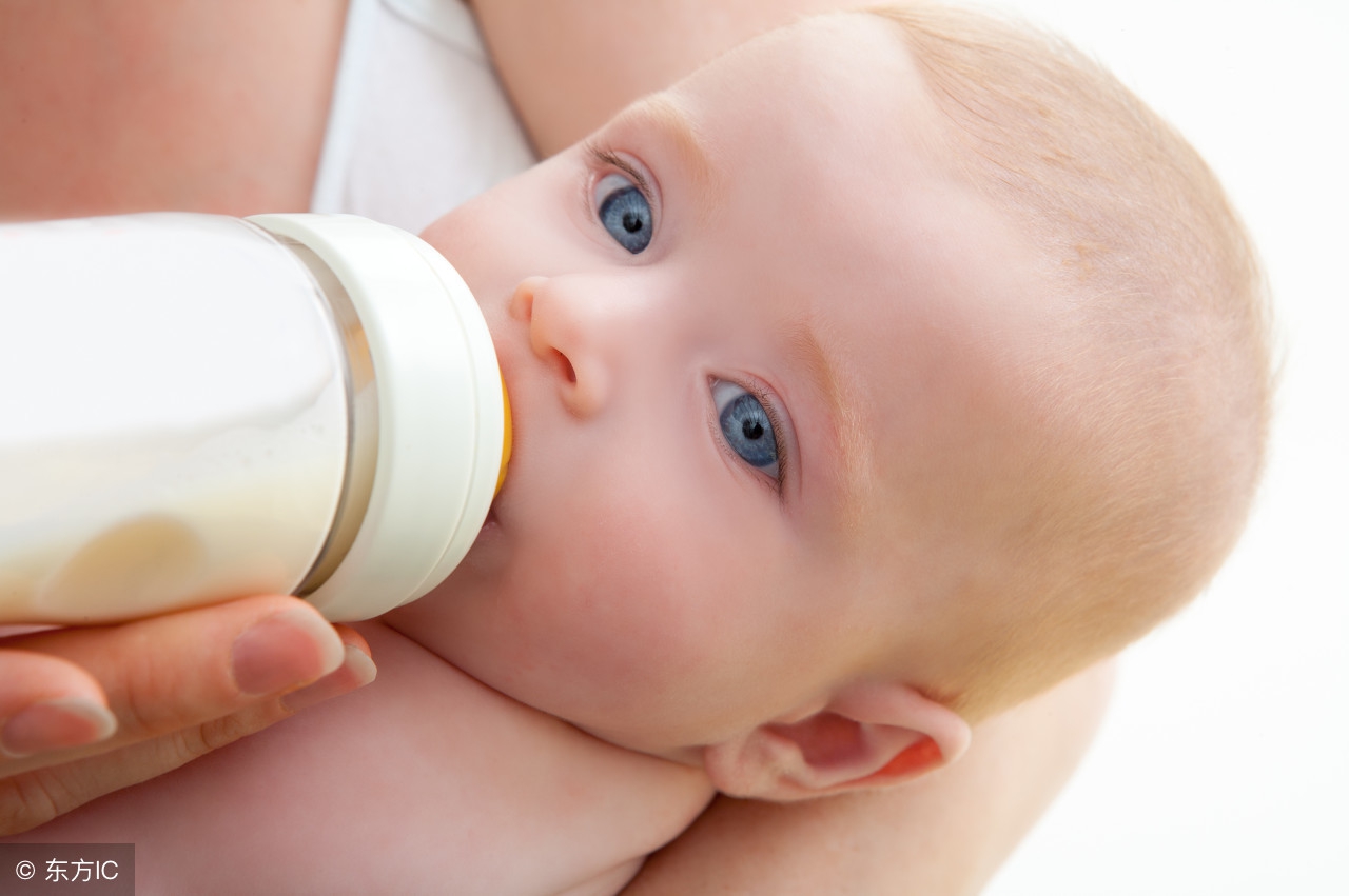 婴幼儿配方奶粉中，一百多和三四百一听有啥区别？该怎么选？