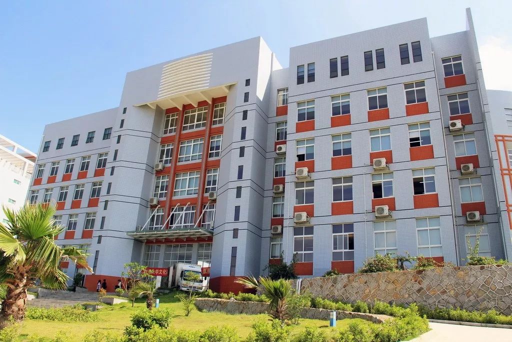 在泉州读大学,要不要去泉州念大专