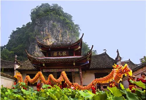 您好，南川！我是你的新朋友——贺州，我们的故事从这一刻开始啦