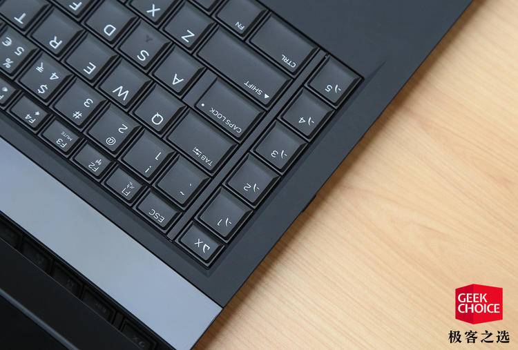 alienware17为什么便宜 (alienware17笔记本怎么样)