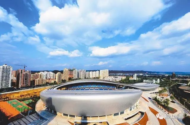 遂宁市体育中心游泳馆多少钱一次,遂宁市体育馆开放的吗