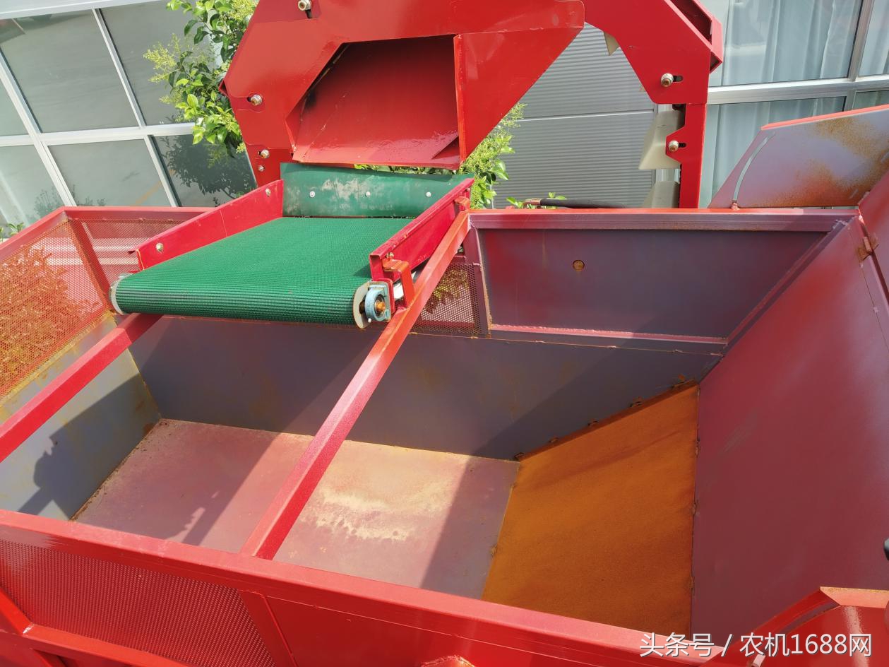 花生简易收获机,最新款的花生播种机