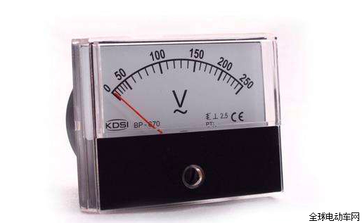 电动车充电充不进去一招解决,电动车电池充不进电怎样修好