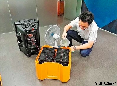 电动车充电充不进去一招解决,电动车电池充不进电怎样修好