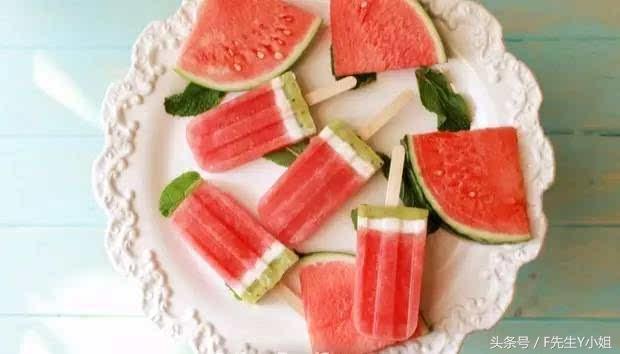 夏季西瓜的正确吃法,西瓜的吃法大全简单又好吃