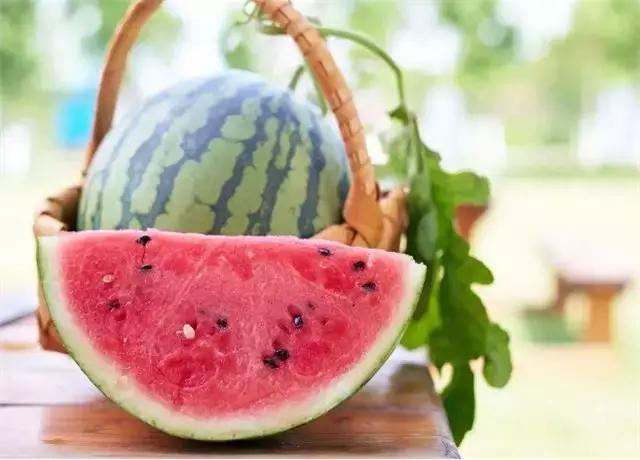 8424西瓜到底是有籽还是无籽的,有种西瓜叫8424