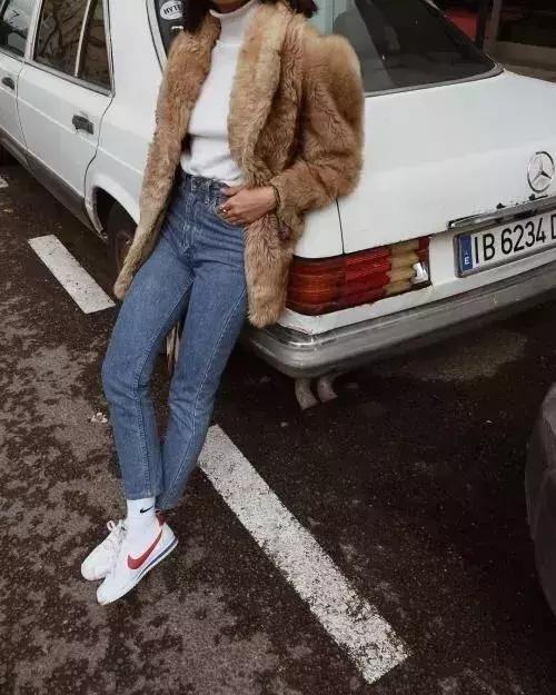 春夏复古男士小白鞋,2021秋季流行小白鞋品牌