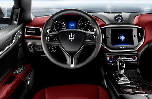 玛莎拉蒂入门级45万什么时间上市,玛莎拉蒂要出30-40万的suv