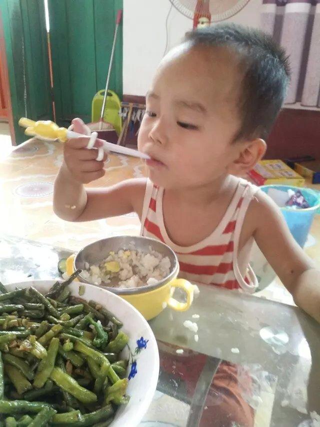 2岁宝宝骂父母怎么教育,2岁多宝宝肠胃炎怎么治