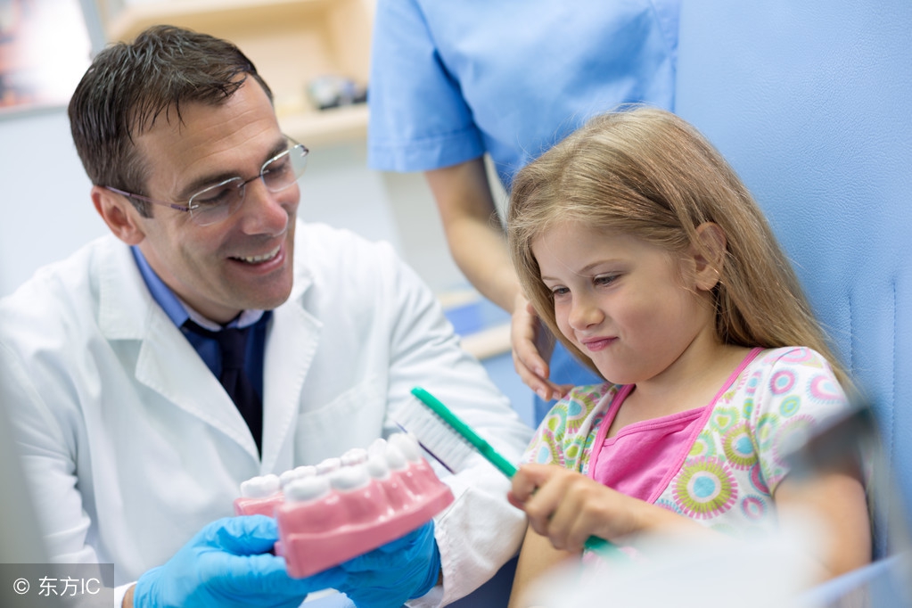 糖尿病导致牙龈萎缩怎么才能恢复,糖尿病牙周炎牙出现松动怎么治疗