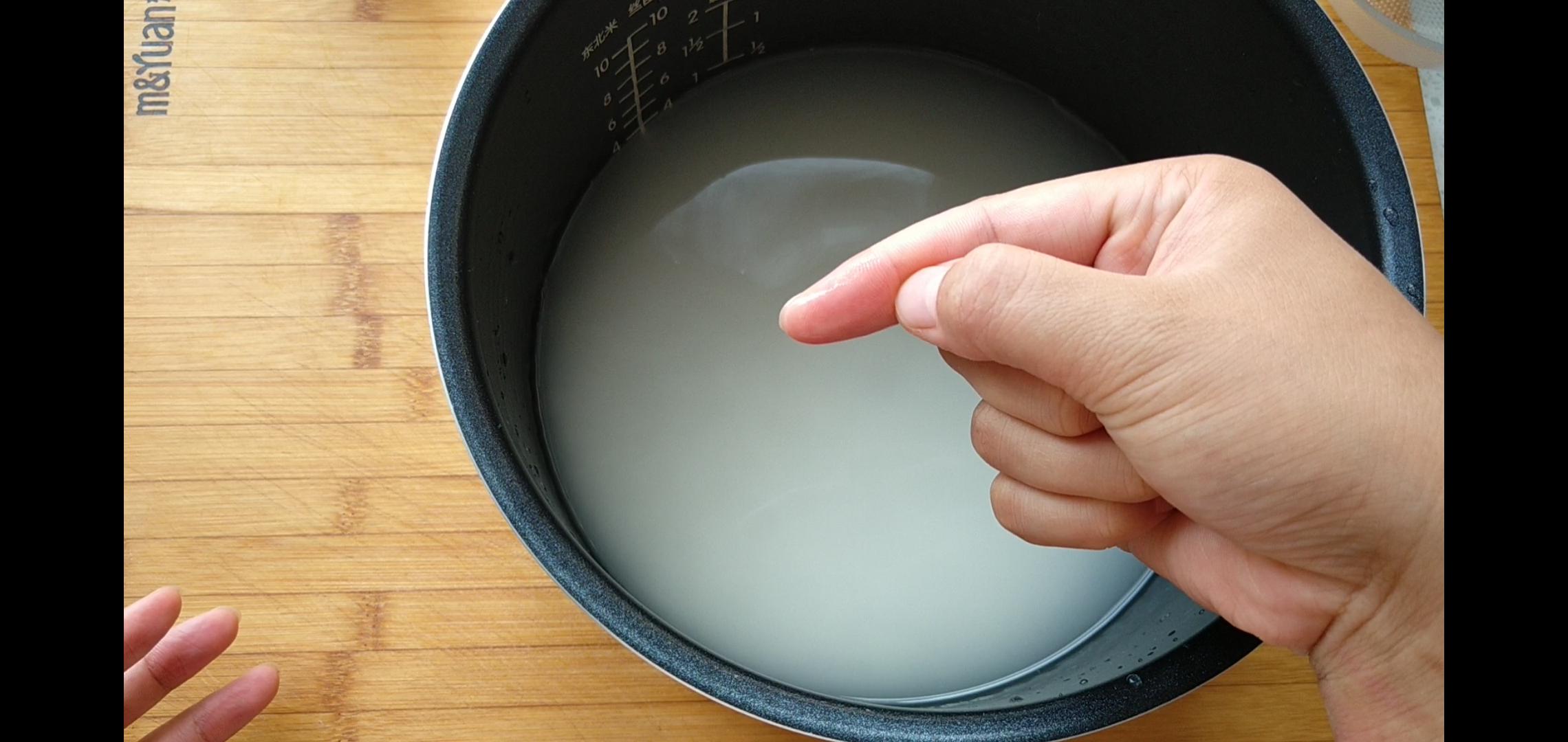 天气热不想做饭来一个懒人焖饭,天气热怎么煮饭好吃