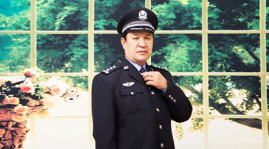 警营礼赞｜警花古丽的警察老爸：长大后，我就成了你！