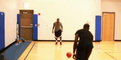 投篮掌握不好力量怎么办,投篮怎样才能更有弹性