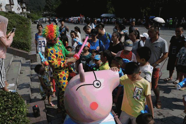 宜昌青龙峡第四届亲子漂流大赛实况回顾！你错过的精彩都在这里！