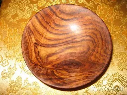 老一辈对红木的情怀,红木人的执念来自于对红木的热爱