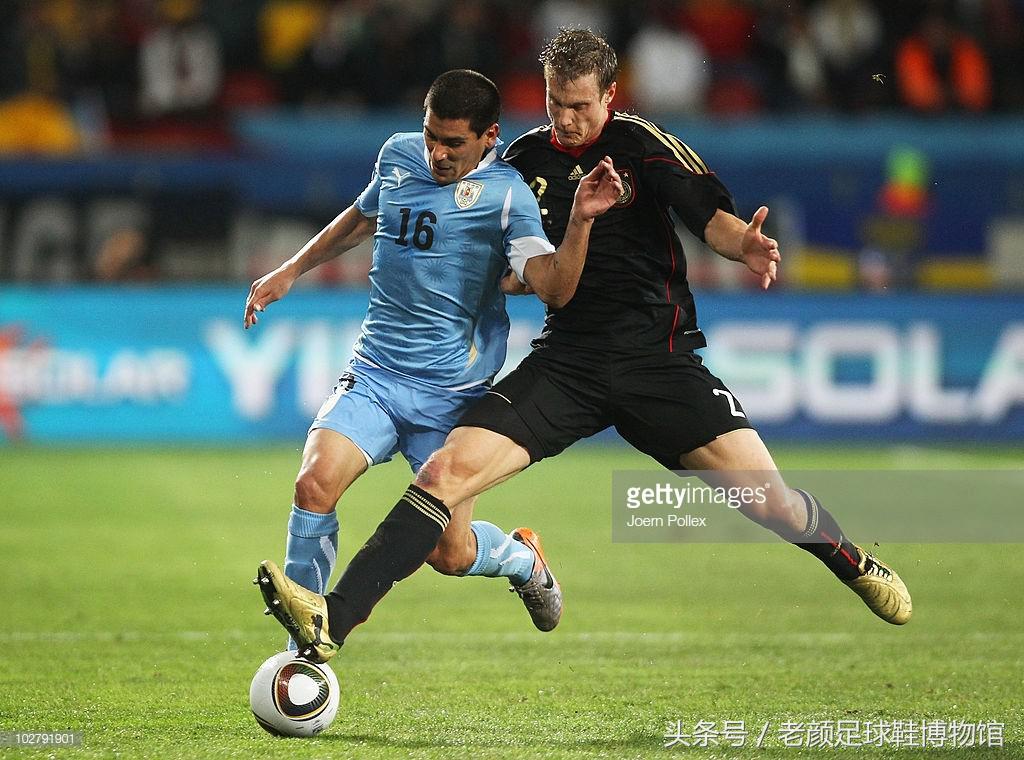 世界杯战靴盘点,南非世界杯复刻版足球鞋