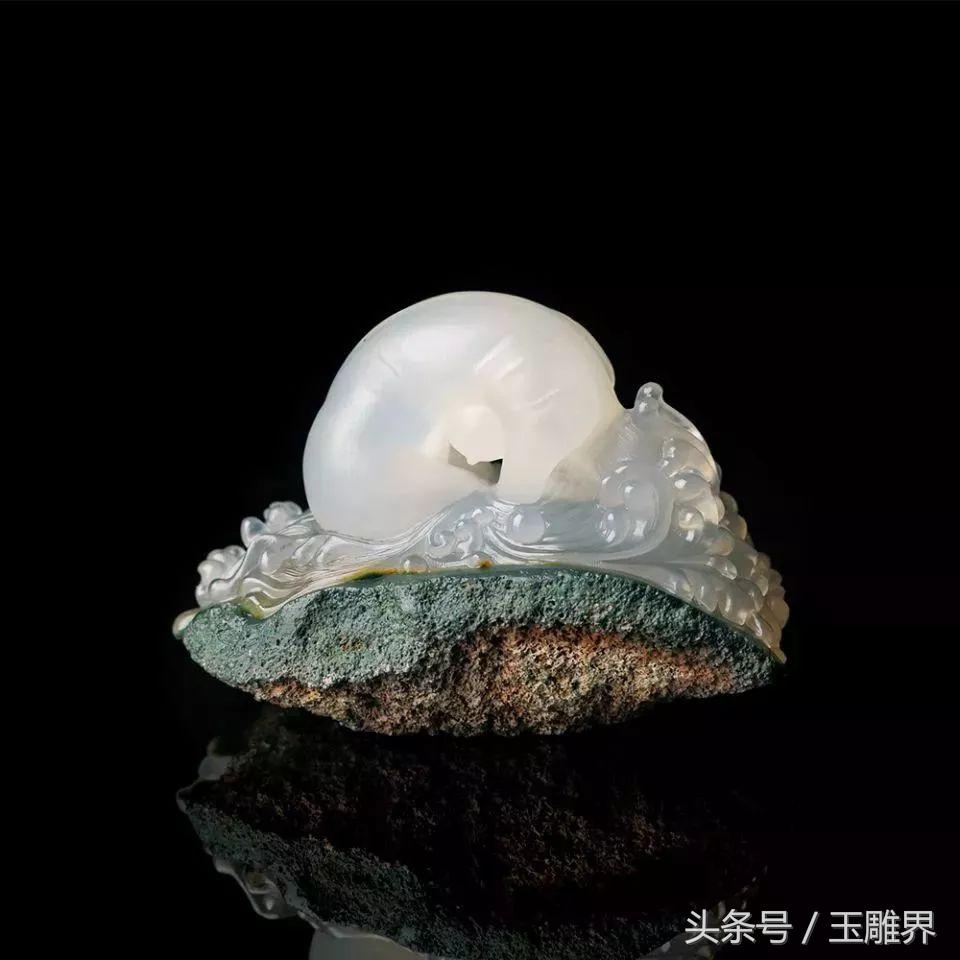 戈壁石雕刻大师作品,戈壁奇石打磨