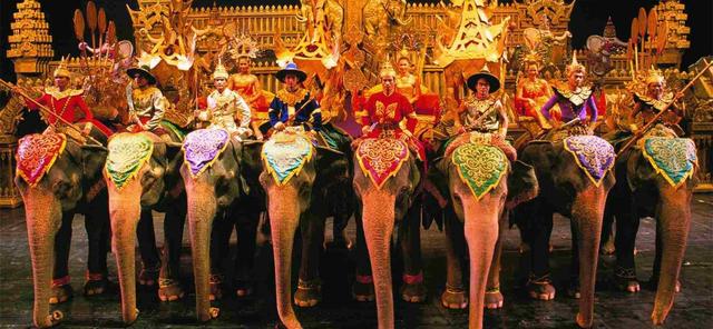 泰国有什么中国买不到的东西,泰国本地人买东西