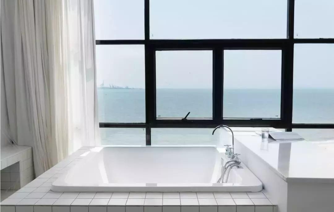 和梦里想的那个人去厦门……