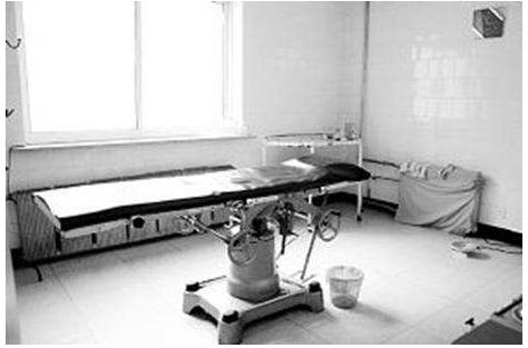 暑假大学生去韩国整形,大学生扎堆整容