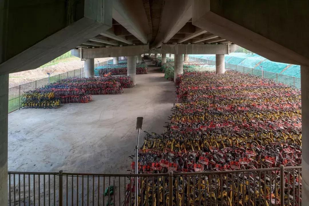 最大的共享单车坟场,震撼共享单车坟场