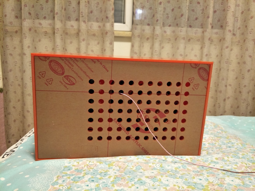 大喇叭收音机手工制作,用一个小喇叭制作简易收音机