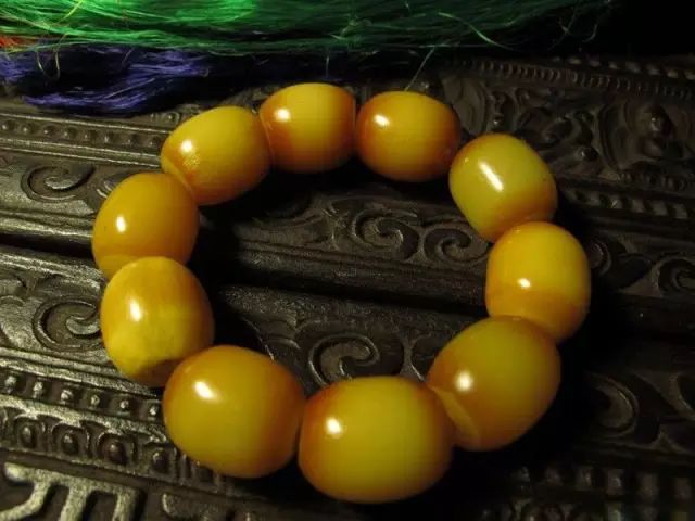 玩说｜别搓了，再搓您这老蜜蜡，都有塑料味了！