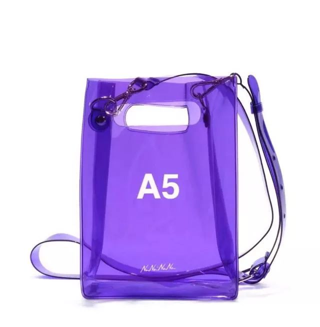 魔都的雨说下就下，你需要这些时尚又好用的单品！