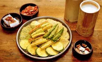 炎热夏天一定少不了喝一碗绿豆汤,教你五分钟煮出绿豆汤夏天解暑