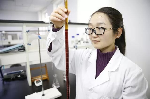 工业污水厂和生活污水厂哪个臭,污水厂很脏吗