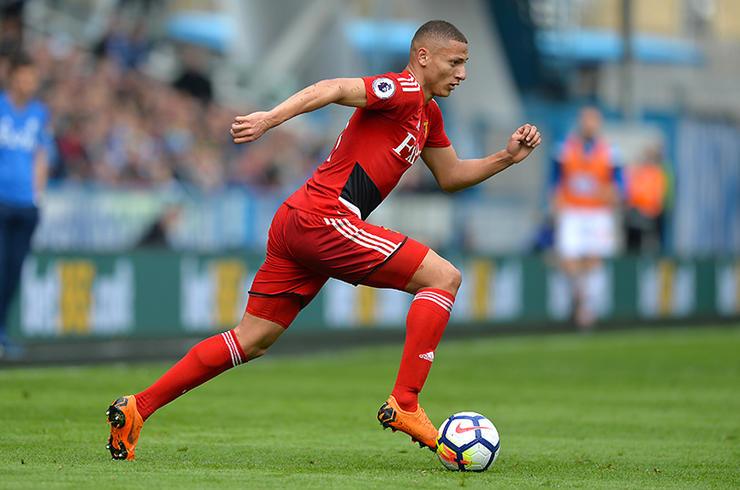 从枪支、*品毒**泛滥的贫民区走来,理查利森能否成为下一个大罗?