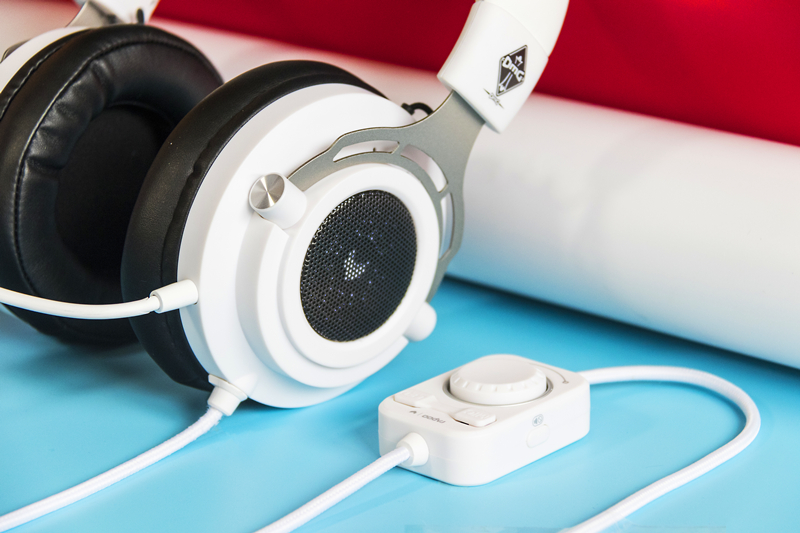 雷柏vt300手感,吃鸡总是被虐