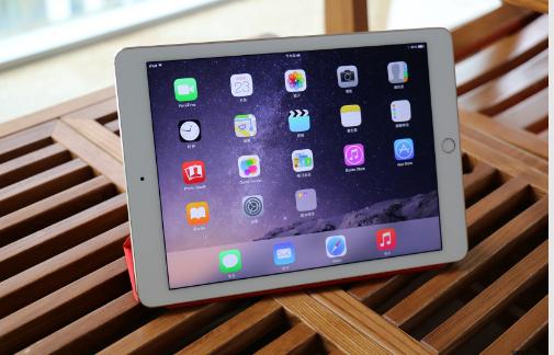 ipad充一晚上的电会损害电池吗,ipad充不进去电解决办法