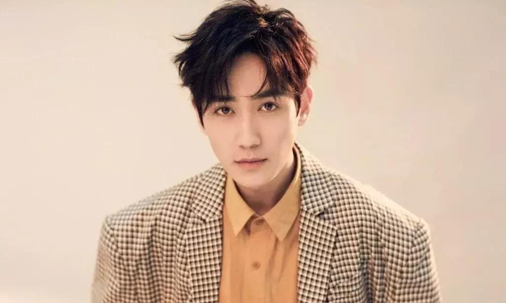 和朱一龙尬聊了十分钟，终于知道他被吹爆的理由了！真宝藏男孩儿