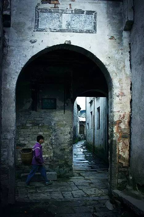 独自旅行一定要去的地方,第一次独自旅行去了哪里