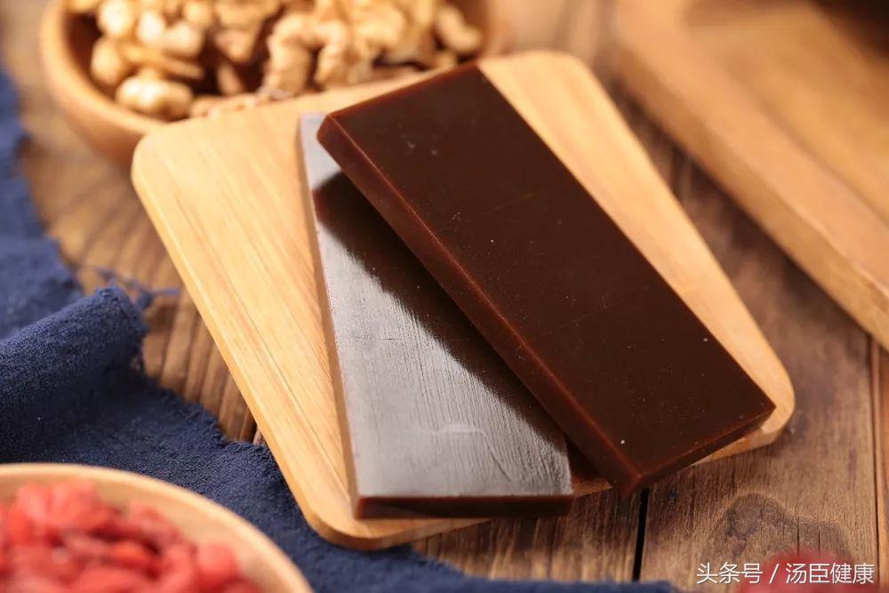 什么样的眉毛是杂乱眉,眉毛非常稀疏适合雾眉还是线条眉