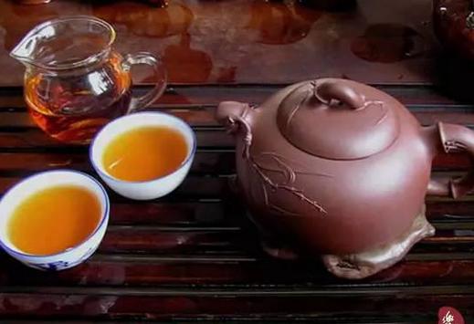 一杯静心的水,静心茶