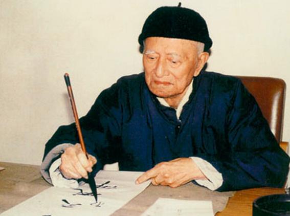 初学毛笔握笔正确姿势有几种,毛笔转笔姿势