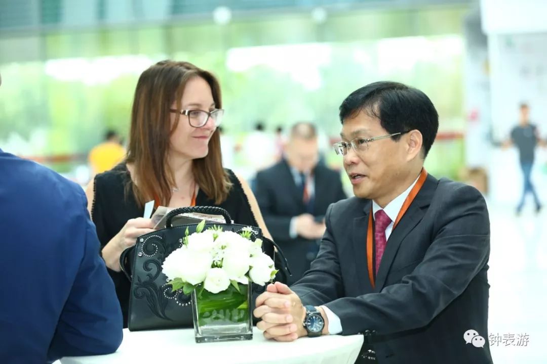 艾米龙女表经典款,2023款艾米龙新款男表