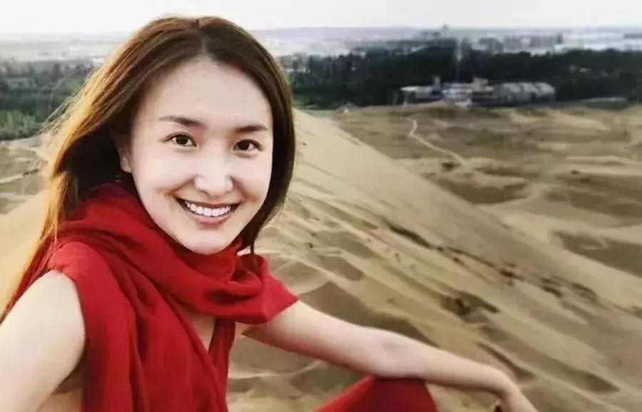 妹子化妆变蒙娜丽莎吸60W粉,《每日邮报》都来报道