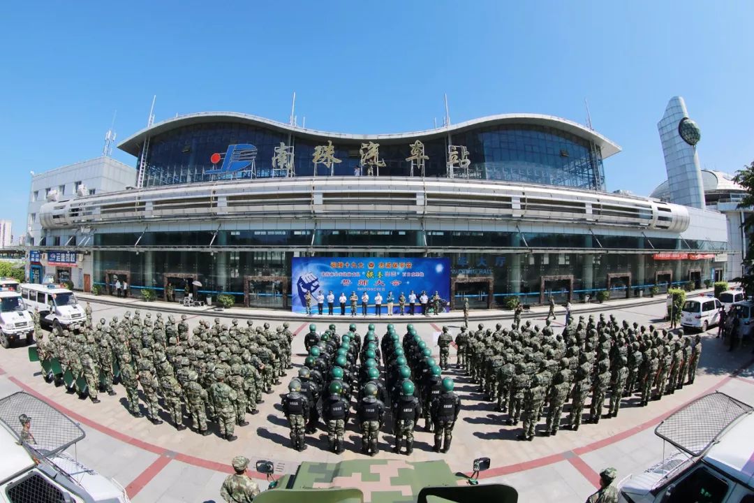 警营里的八一情,警营八一情