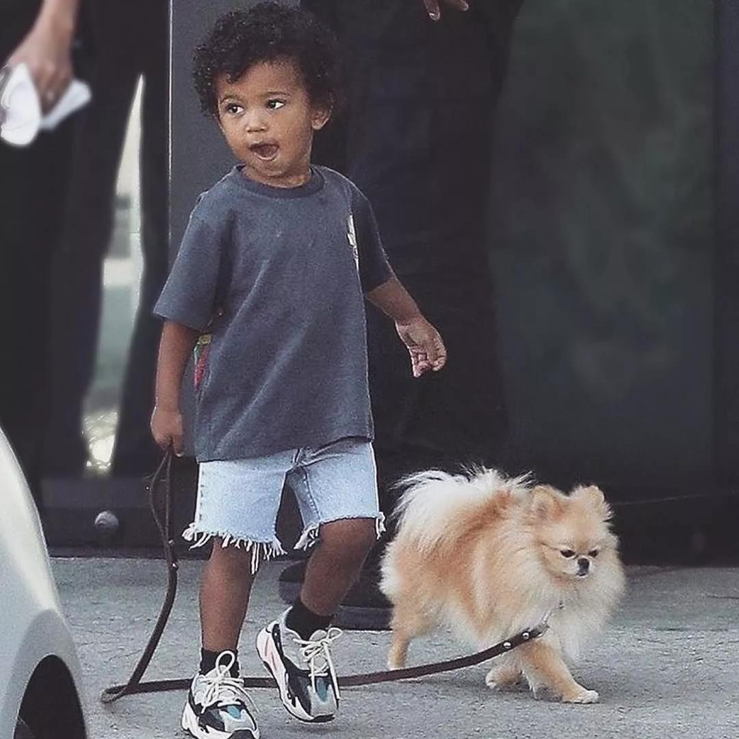 卡戴珊家族中的金发女孩儿,卡戴珊家族的恋爱史