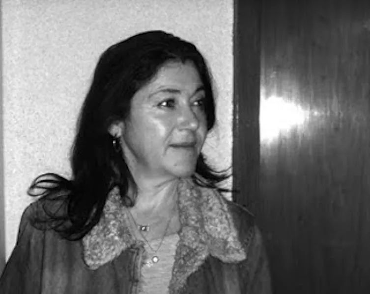 我说，和浪漫主义狗一起，我要留在这儿