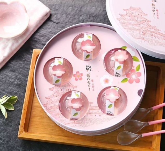 包装丑但好吃的零食巧克力,好看又好吃的冻干巧克力