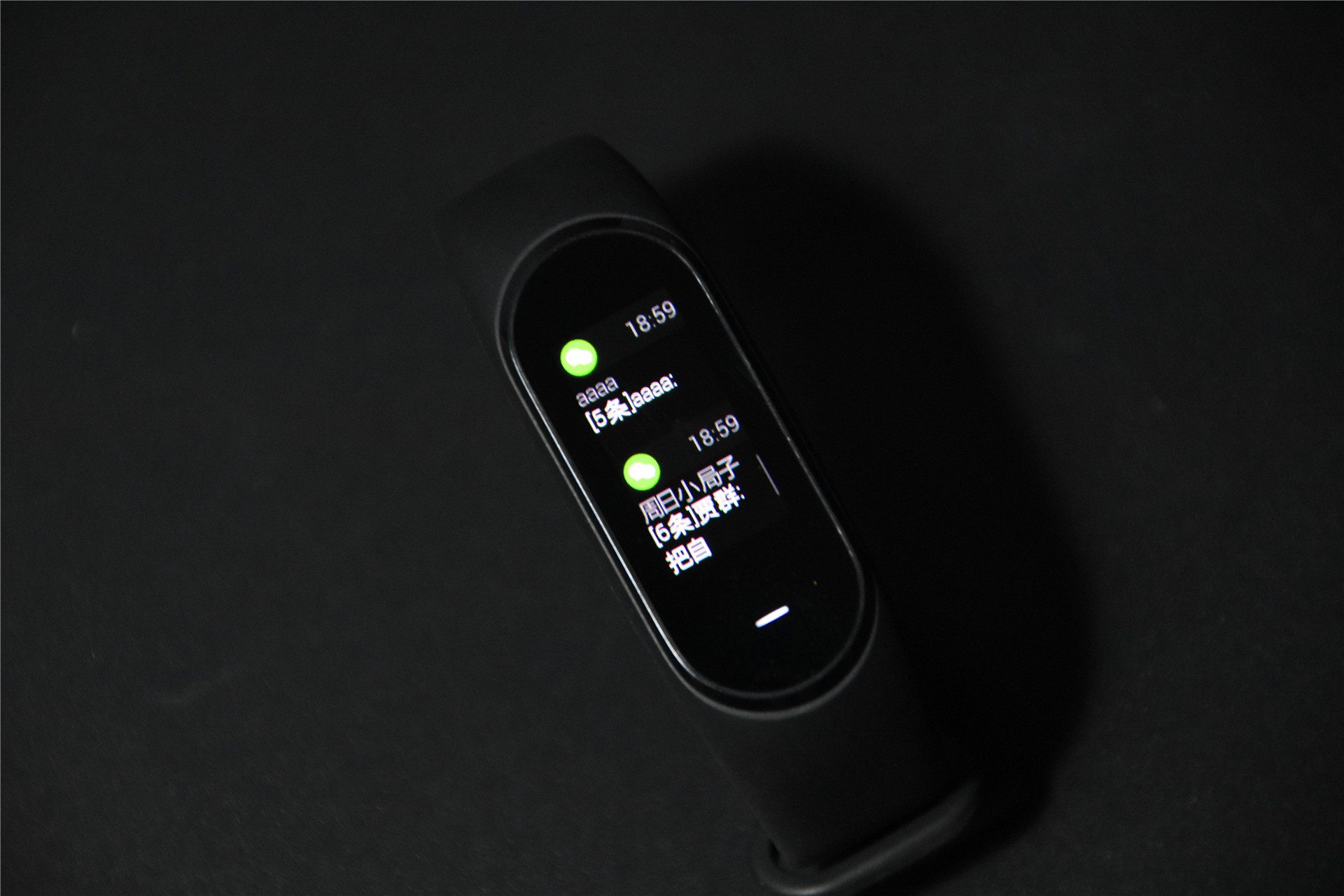 黑加手环对比小米手环3nfc,小米手环8nfc和iwatch