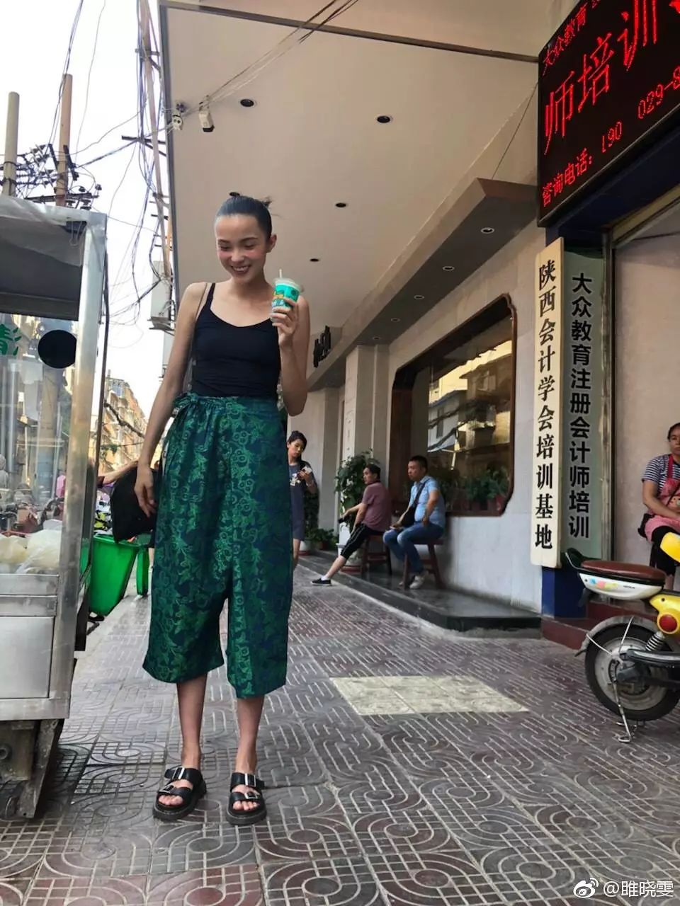 学穿衣搭配技巧女,王妃雎晓雯穿搭