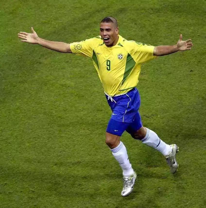 外星人罗纳尔多进球集锦,外星人罗纳尔多训练视频