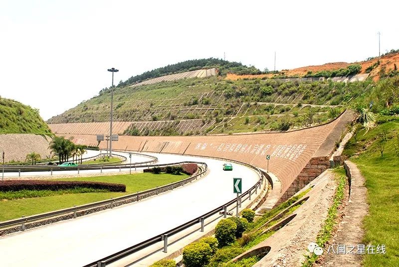 诚信树品牌｜福能联信：铸造坚固工程引领行业发展